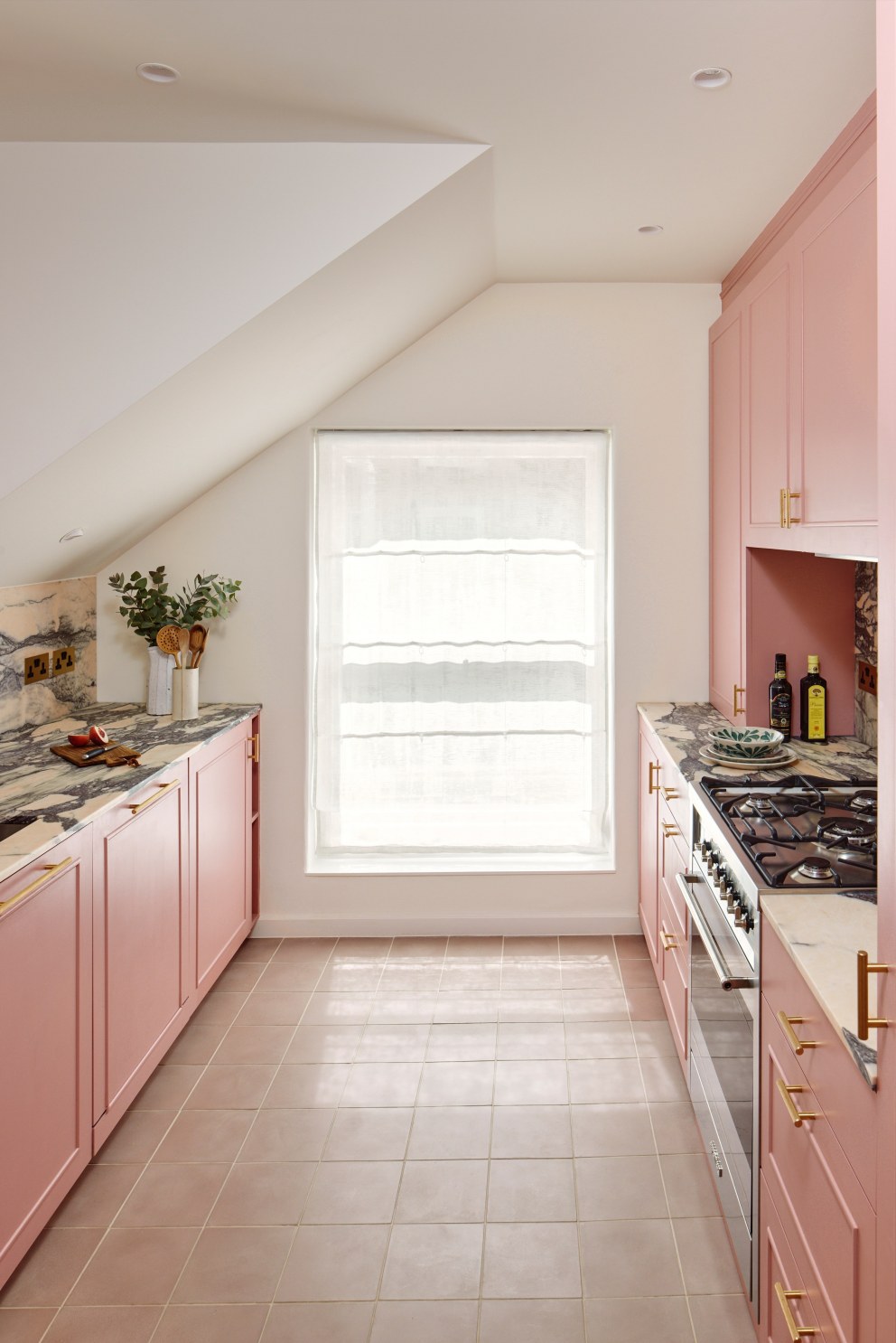 Redcliffe Gardens  | Pink Kitchen  | Interior Designers